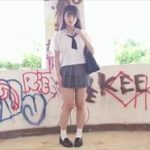 片岡沙耶グラビア動画 メガネ制服女子が美おっぱいボディを廃墟エロ露出