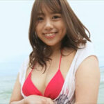 沖田彩華グラビア動画 ビーチに舞い降りた三角ビキニのむちぴち美乳女子